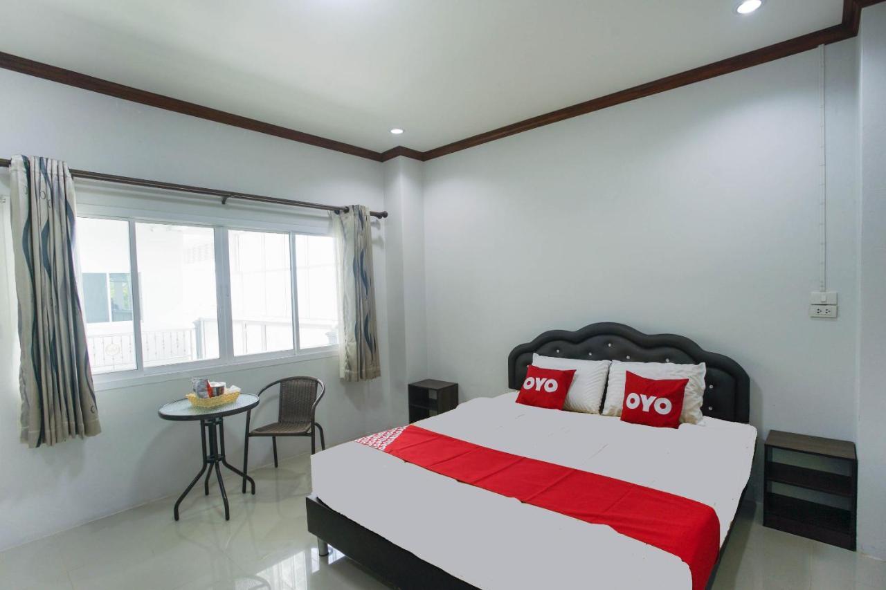 Oyo 75394 Sakthong Grand Hotel チェンコーン エクステリア 写真