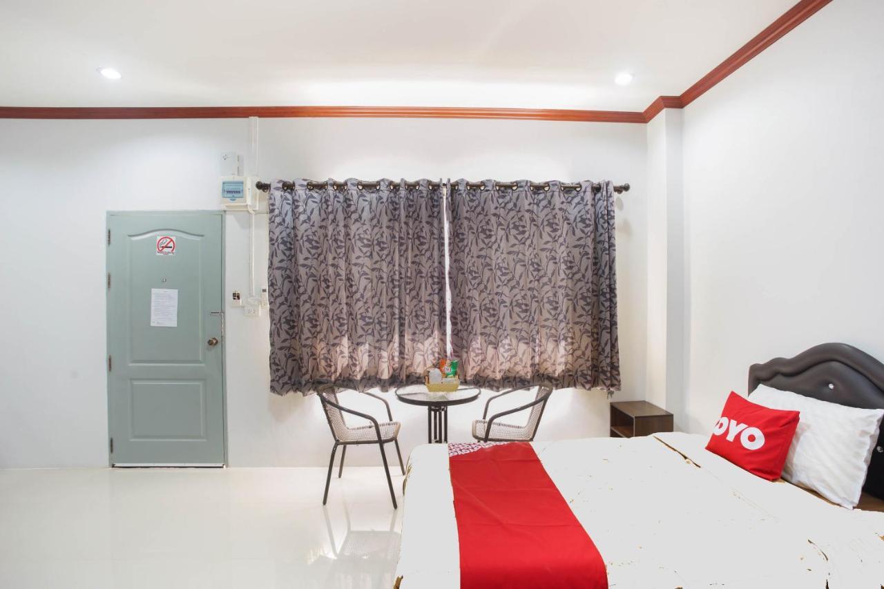 Oyo 75394 Sakthong Grand Hotel チェンコーン エクステリア 写真
