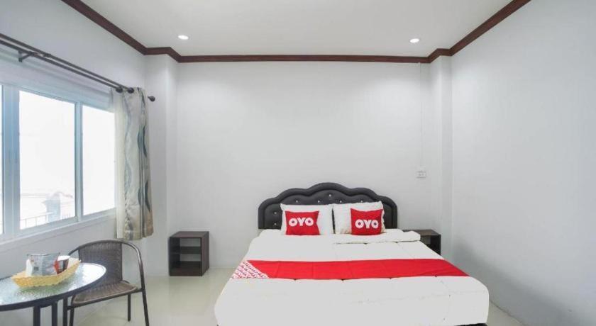 Oyo 75394 Sakthong Grand Hotel チェンコーン エクステリア 写真