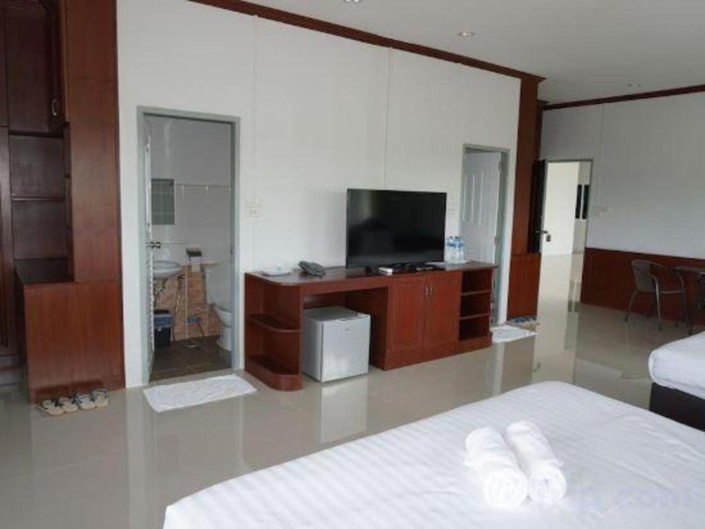 Oyo 75394 Sakthong Grand Hotel チェンコーン エクステリア 写真